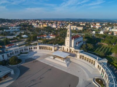 Fatima, Batalha, Nazare, Obidos – Small Group