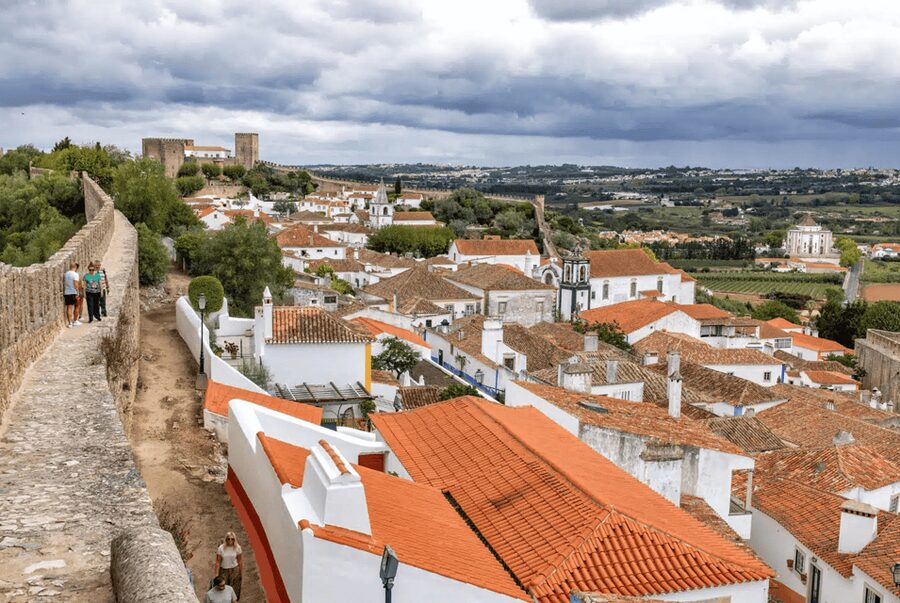 From Lisbon: Nazare Big Waves & Óbidos Small Group Tour - Why Nazaré and Óbidos work in one 8-hour trip