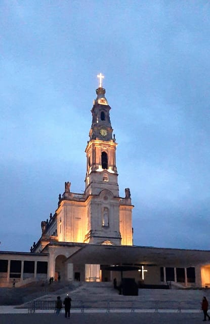 From Lisbon: Sanctuary of Fátima & the Little Shepherds Town - Timing on the ground: how to use the two hours well