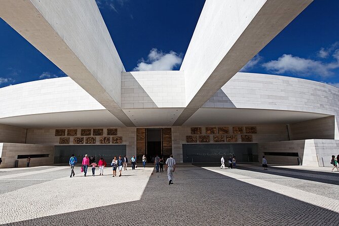 From Lisbon: Sanctuary of Fátima & the Little Shepherds Town - The Fátima sanctuary grounds: where your time feels different