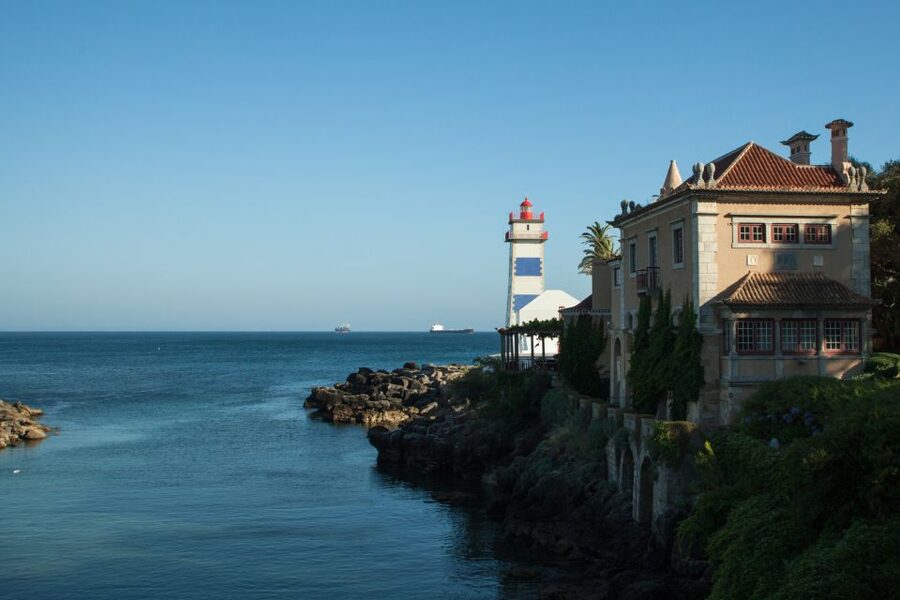 From Lisbon: Sintra and Cascais Full-Day Private Tour - Guincho Beach and Cabo da Roca: short stops with high payoff