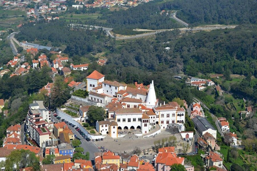From Lisbon: Sintra and Cascais Highlights Small-Group Tour - Driving, Pacing, and the Reality of Weather