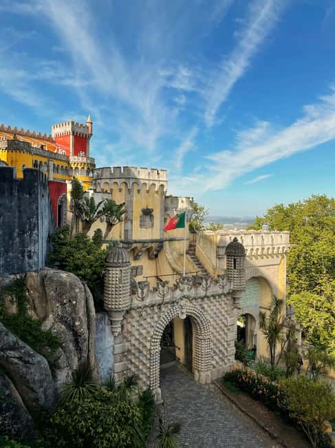 From Lisbon: Sintra Half-Day Tour with Pena Palace Tickets - Casa Piriquita tastings: travesseiro, queijada, and ginjinha