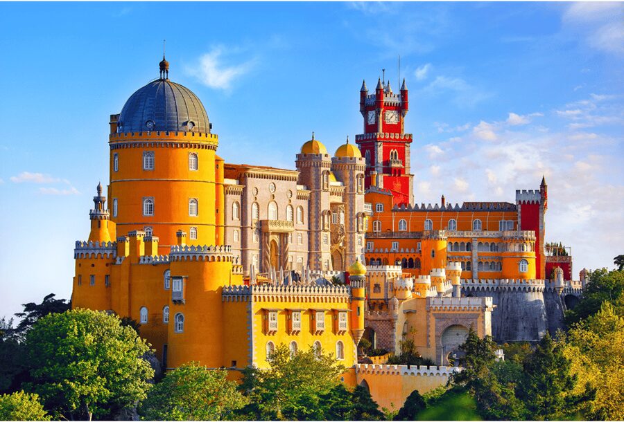 From Lisbon: Sintra, Pena Palace, Regaleira, Cabo da Roca, and Cascais - Sintra time: choosing Regaleira or extra historic center wandering