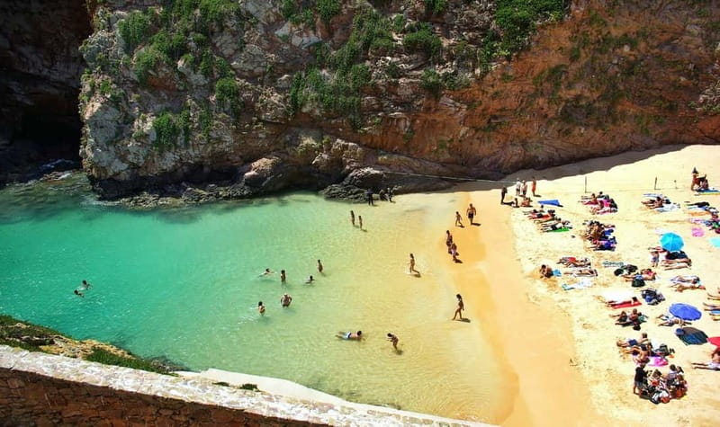 From Peniche: Round-Trip Boat Tour of Berlengas Archipelago - Timing and comfort: how to handle waves, stairs, and swims