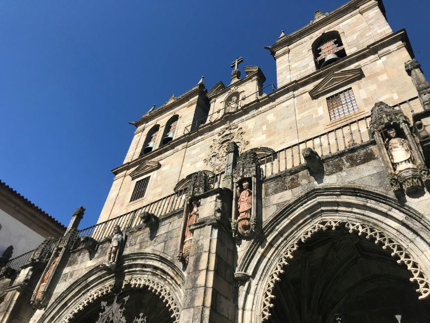 From Porto: Braga & Guimarães with Lunch Small Group Tour - Palace of the Dukes of Braganza, royalty details in a compact visit