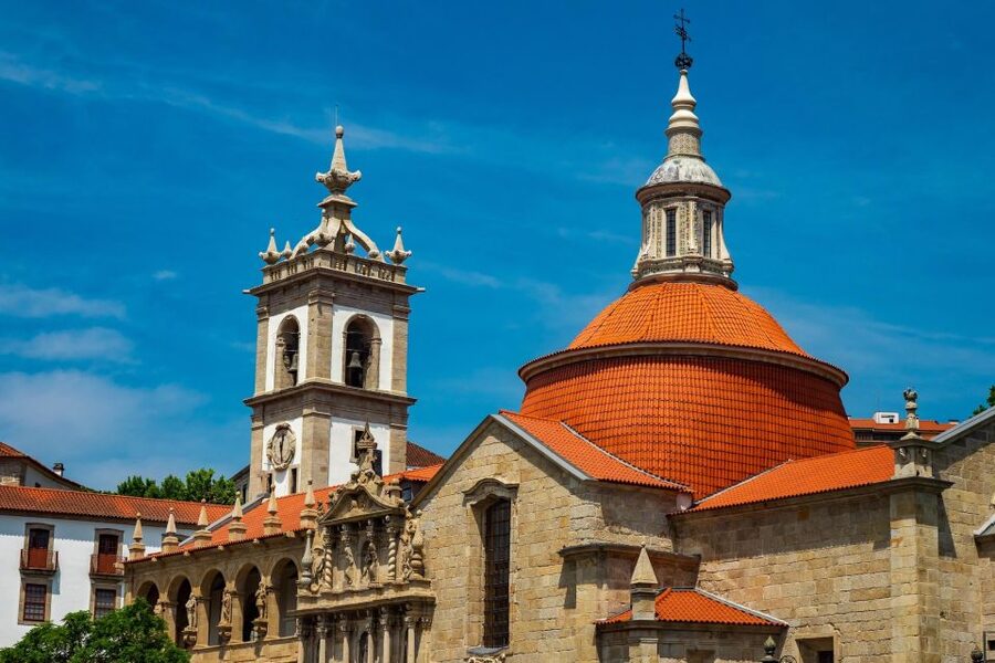 From Porto: Full-Day Douro Valley Trip - The Second Estate Visit in Pinhão: More Tastings and Olive Oil