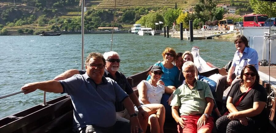 From Porto: Premium Douro Valley Small-Group Wine Tour - Second winery stop: contrast in style and approach