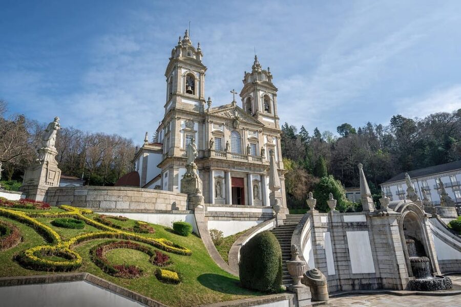 From Porto: Viana do Castelo, Braga and Guimarães Day Tour - Santa Luzia Sanctuary In Viana Do Castelo, Views First