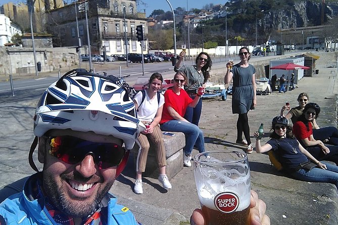 From Porto with view to Gaia: Private Bike Tour #DuckSideOfPorto - Stop 2: Igreja da Confraria das Almas do Corpo Santo de Massarelos