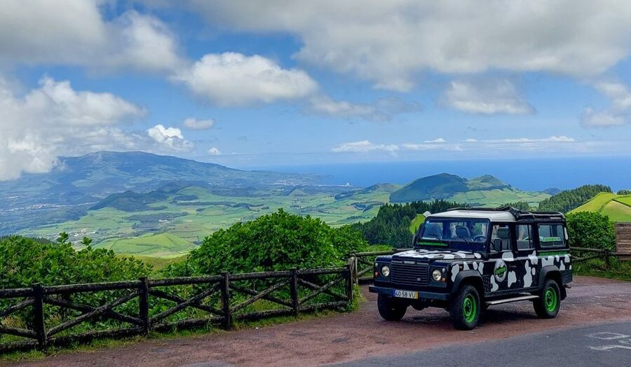 Full Day Sete Cidades + Lagoa do Fogo - Muro das Nove Janelas and Vista do Rei: history with a view