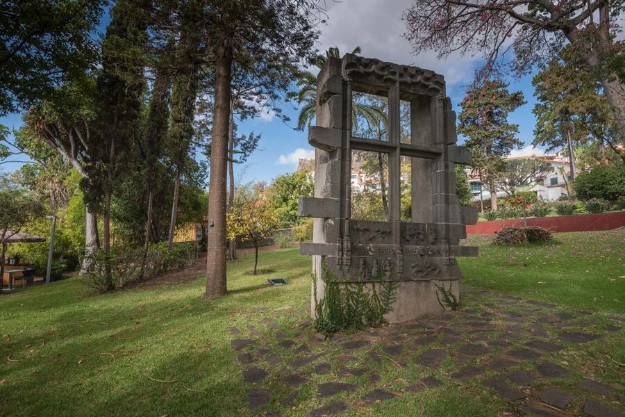 Funchal: City Highlights Tuk-Tuk Tour - Hilltop defenses and lookout viewpoints, from Pico dos Barcelos to Pico’s Fortress