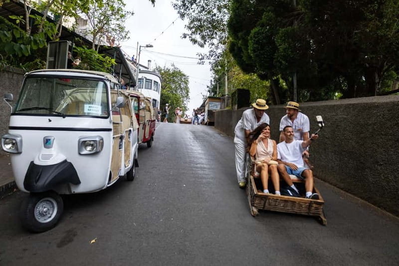 Funchal: Guided Tuk Tuk Tour to Toboggan Rides & Old Town - Monte Toboggan rides: the thrill, plus the queue strategy