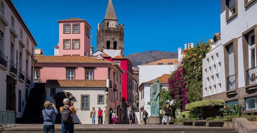 Funchal: Old Town Walking Tour - Meet at the University, then get oriented in seconds