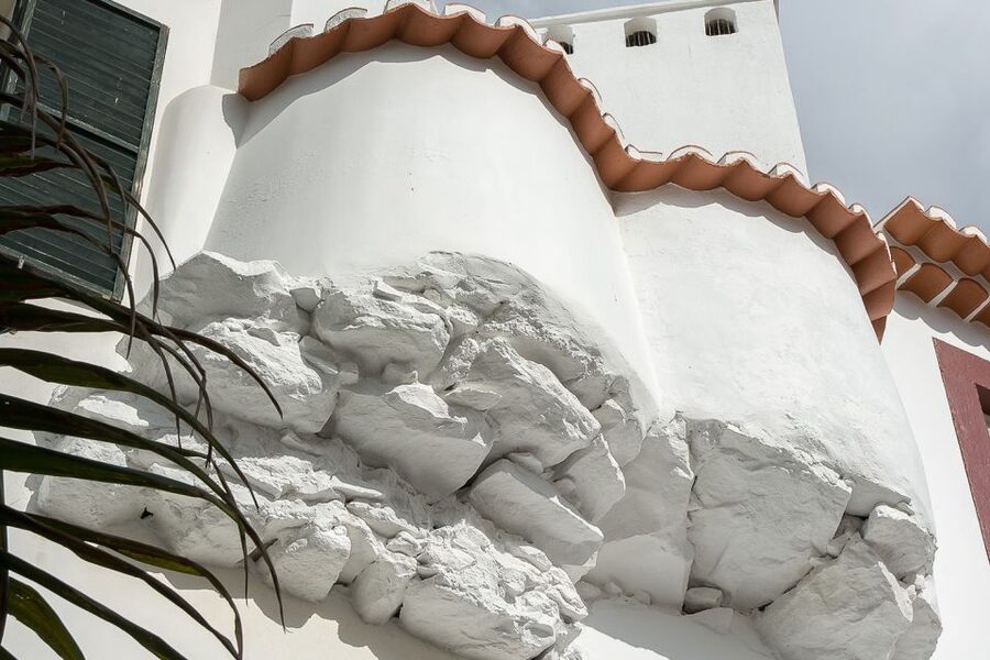 Funchal: Old Town Walking Tour - City Hall, 19th-century sweets, and the sugar story behind Madeira