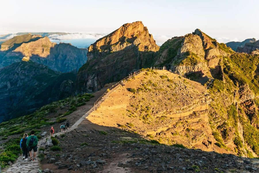 Funchal: Pico do Arieiro Sunrise Hiking Transfer - Pickup Points and the Shared Van Reality