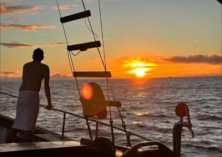Funchal: Sunset Tour on Traditional Madeiran Boat w/ Drinks - How sunset timing works, especially when clouds show up