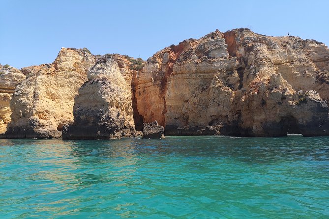 Half Day Cruise to Ponta da Piedade with Lunch and Drinks - Onboard crew, live commentary, and the feel of the ride