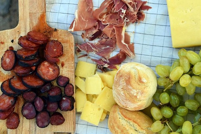 Half-day Hike & Picnic with Dog Love in Porto's Mountains - Meeting the dog co-guide, Shy, and why it changes the vibe