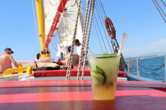 Half-Day Sailing Tour in Baia de Lagos with Lunch - Crew energy, safety, and the small touches that make it feel personal