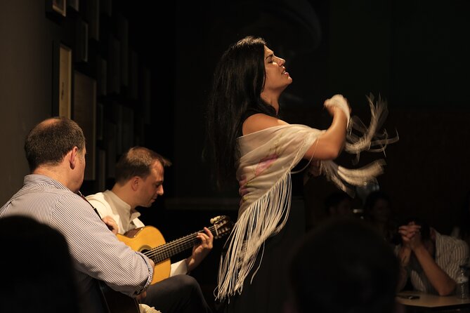 Ideal Clube de Fado - Getting there in Porto without turning it into a scavenger hunt