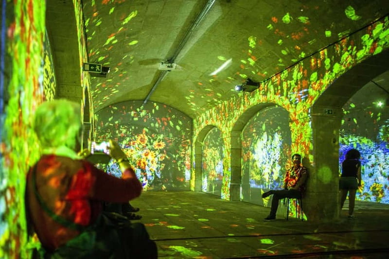 Impressive Monet & Brilliant Klimt -The Immersive Experience - Inside the 2,000 m2 Projection Room, You Choose Your View