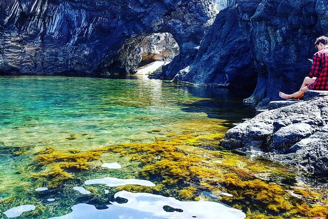 Jeep Tour Amazing West to Natural Pools -Full-Day - Paul da Serra Plateau and the calm of Fanal’s Laurisilva