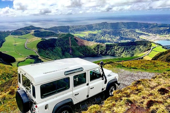Jeep Tour Full Day Sete Cidades & Lagoa do Fogo with lunch and drinks included. - Sete Cidades Village Time: 3 Hours That Feel Like More Than a Stop