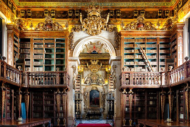 Joanina Library & Coimbra University | Private Former Alumni Tour - Student traditions, alumni stories, and how the tour turns into culture