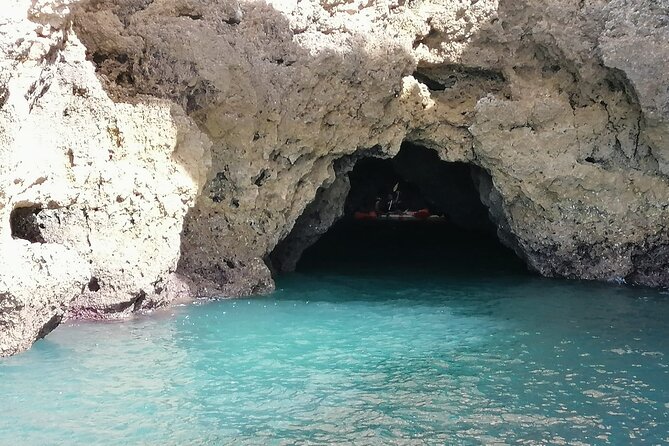 Kayak Adventure through the Ponta da Piedade Caves in Lagos - The Cave Paddle: What You’ll See When the Coast Turns Into a Rock Maze