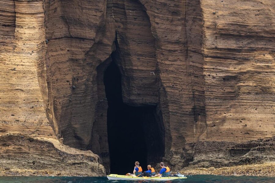 Kayak Guided Tour: Vila Franca do Campo Islet - Shore time at Princess Ring: photos, crater exploration, and rules of the island