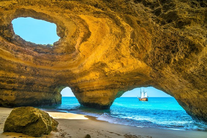 Lagos - Benagil Sea Cave Tour Seafaris - Stop 3, Algar Seco: Rock Formations Made for Photos