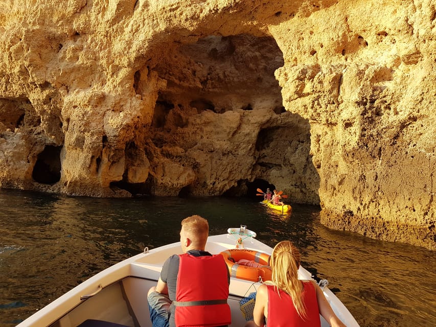 Lagos: Ponta da Piedade Grotto 1-Hour Tour with Local Guide - Spotting the animal-like formations and the Ponta da Piedade lighthouse