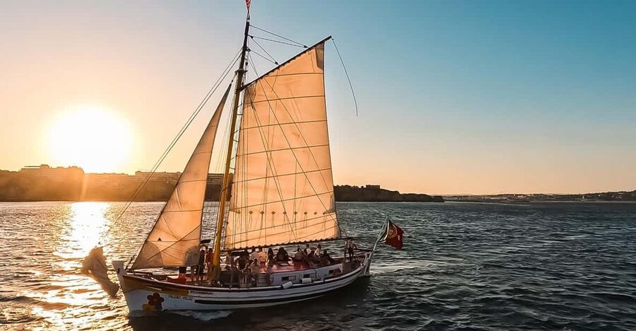 Lagos: Sunset Sail aboard a Traditional Boat with Prosecco - Getting On Board: Comfort, Safety, and a Crew That Runs the Show