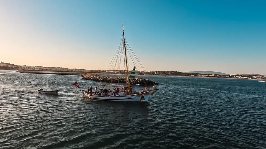Lagos: Sunset Sail aboard a Traditional Boat with Prosecco - Music and Group Energy: Expect Fun, But It Can Feel Different Each Time