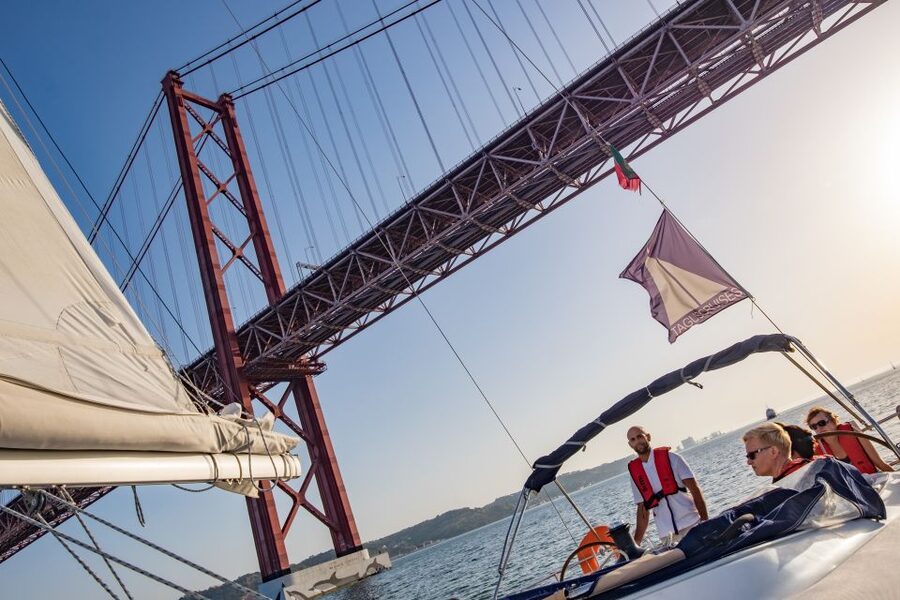 Lisbon: 1 or 2-Hour Cruise along the Tagus River - Who this cruise suits best