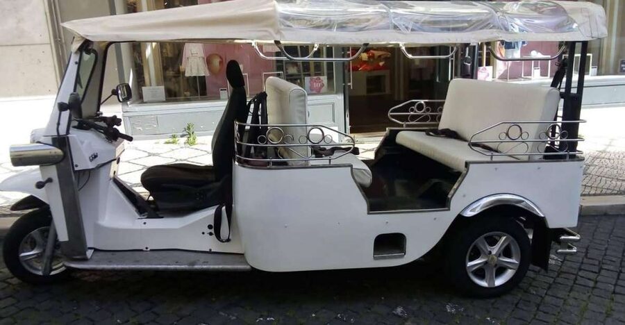 Lisbon: 3-Hour Sightseeing Tuk-Tuk Tour with Free Pickup - Baixa and Old Town streets: seeing the city’s “real shape”