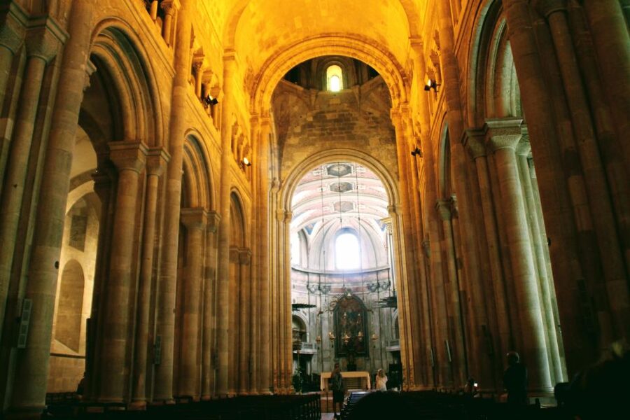 Lisbon: 3-Hour Sightseeing Tuk-Tuk Tour with Free Pickup - Meeting Point and pickup: get lined up fast at Pestana CR7