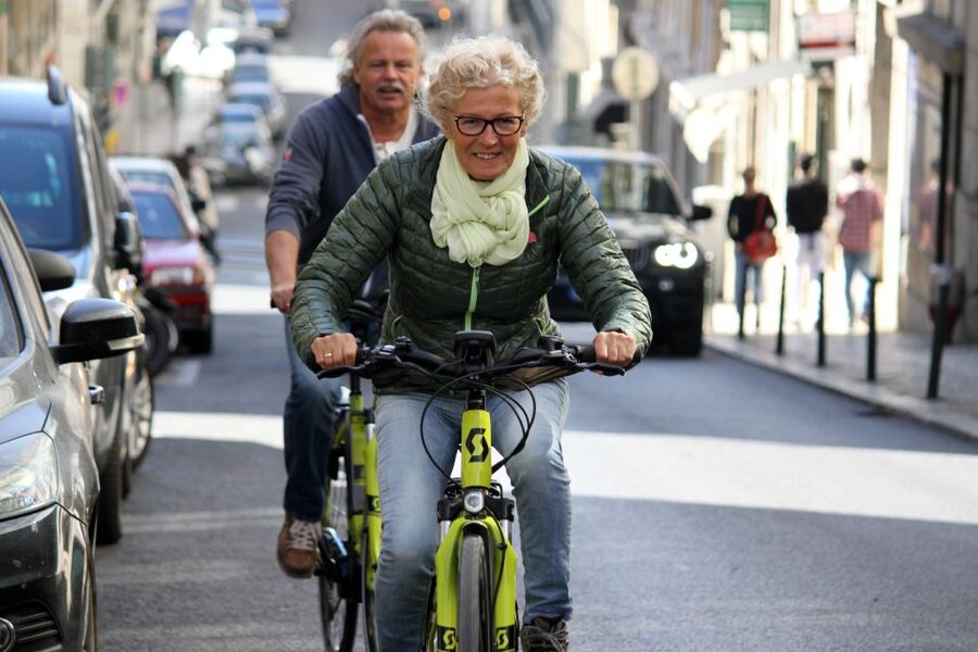Lisbon: 3-Hour Tour by E-Bike - Miradouro das Portas do Sol: The Viewpoint Stop That Feels Like a Reward