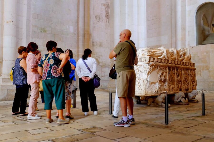 Lisbon: 4 Cities in One Day Óbidos, Nazaré, Batalha & Fátima - Who This Tour Fits Best (and Who Should Skip It)