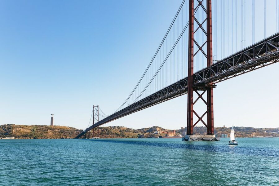 Lisbon: 72/96-Hour Hop-On Hop-Off Bus, Tram & Boat Ticket - Key points to know before you go