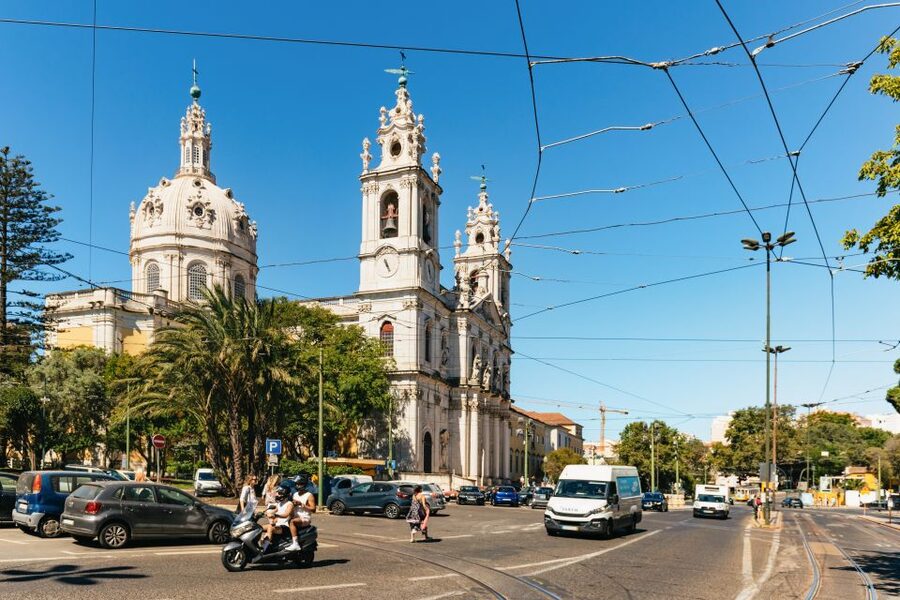 Lisbon: 72/96-Hour Hop-On Hop-Off Bus, Tram & Boat Ticket - Belém Lisbon Bus Tour (Blue line): monuments first, then room to wander