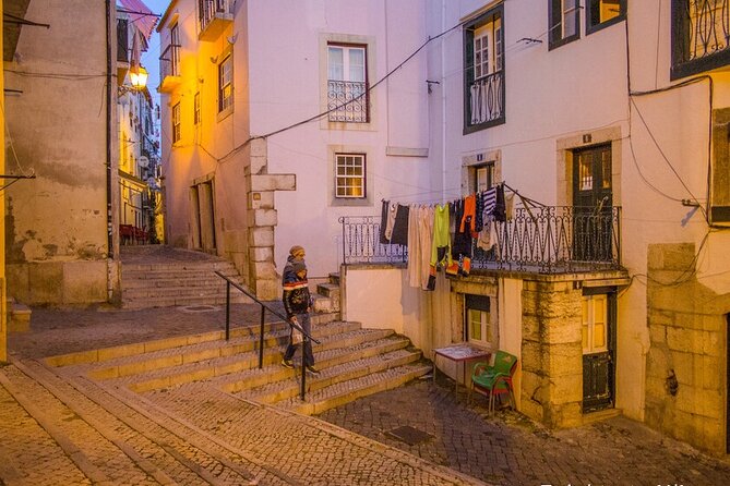 Lisbon Airport Shared Departure Transfer - How long the ride takes, and what that means for your flight