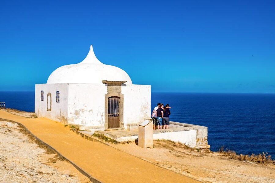 Lisbon: Arrábida Natural Park and Sesimbra Day Trip - Arrábida Natural Park and Meco Beach cliffs, why the views feel personal