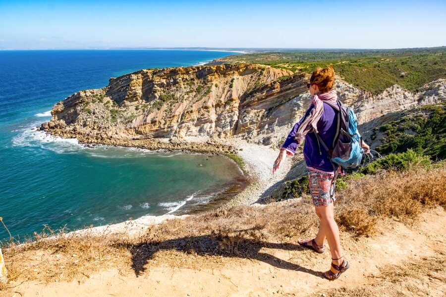 Lisbon: Arrábida Natural Park and Sesimbra Day Trip - The guide matters more than you think