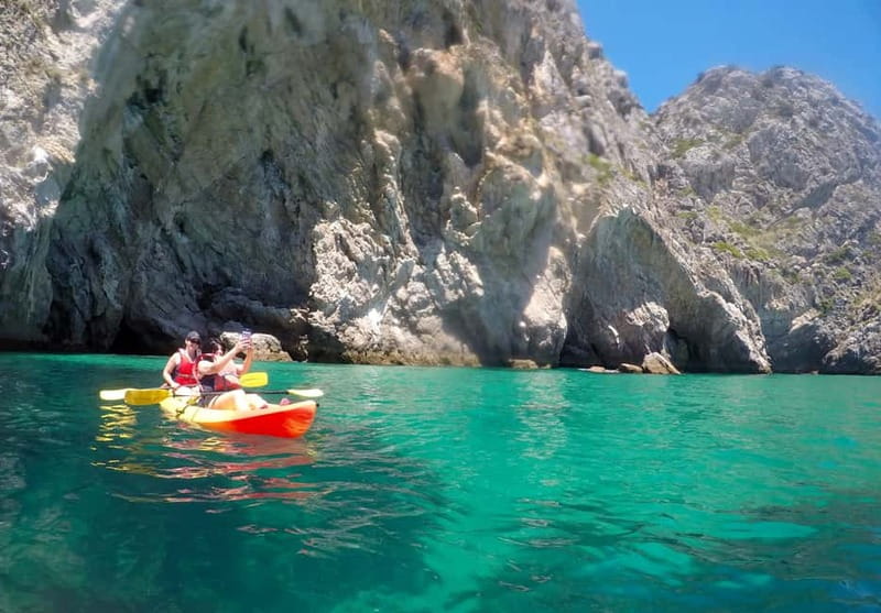 Lisbon: Arrabida Park Kayak Tour with Beach Picnic - Key things I think you should know