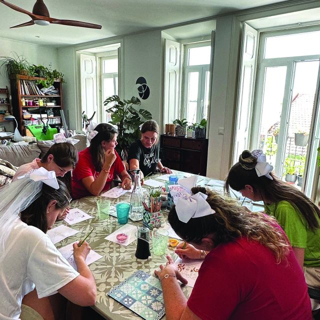 Lisbon: Azulejos' Design Create Your Own Tile Workshop - Taking your tile home: what to expect, and what it is good for
