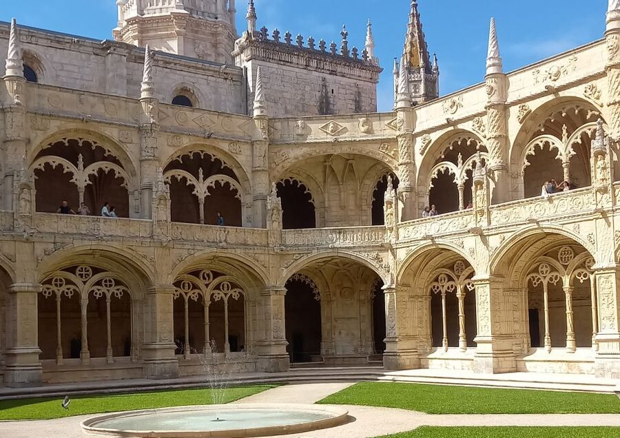 Lisbon: Belem, Jeronimos Monastery, and Coach Museum Tour - The Cloisters and Symmetry: What Your Guide Will Help You See