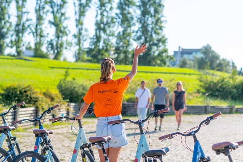 Lisbon: Bike Tour from Lisbon to Belém + Liquor & Pastry - Who This Tour Fits Best