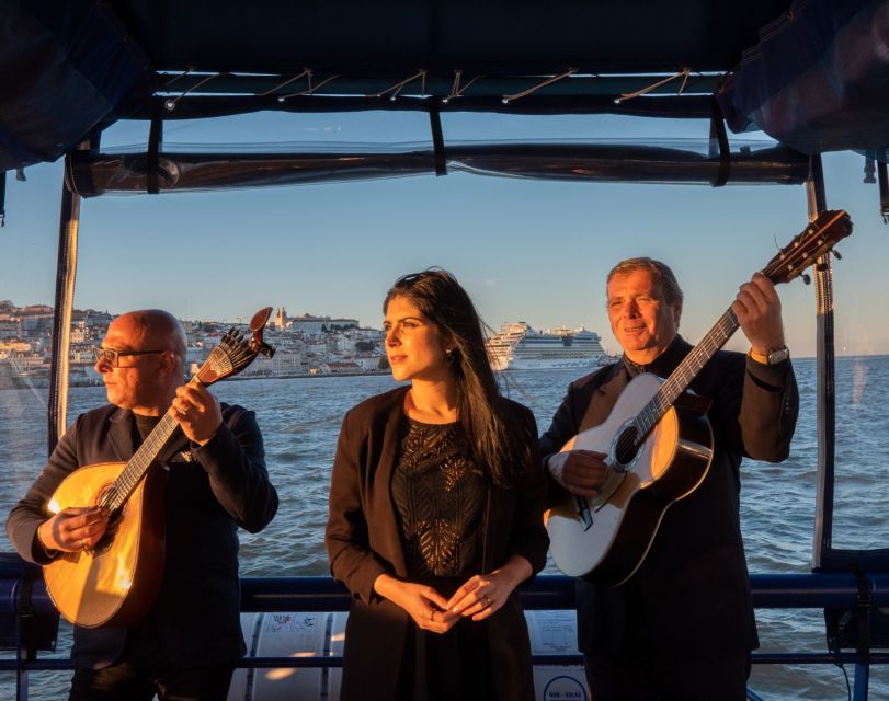 Lisbon: Boat Cruise with Live Fado Performance and a Drink - Price and value: is $43 worth it for 1 hour?